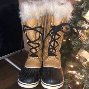 Sorel Boots size 8